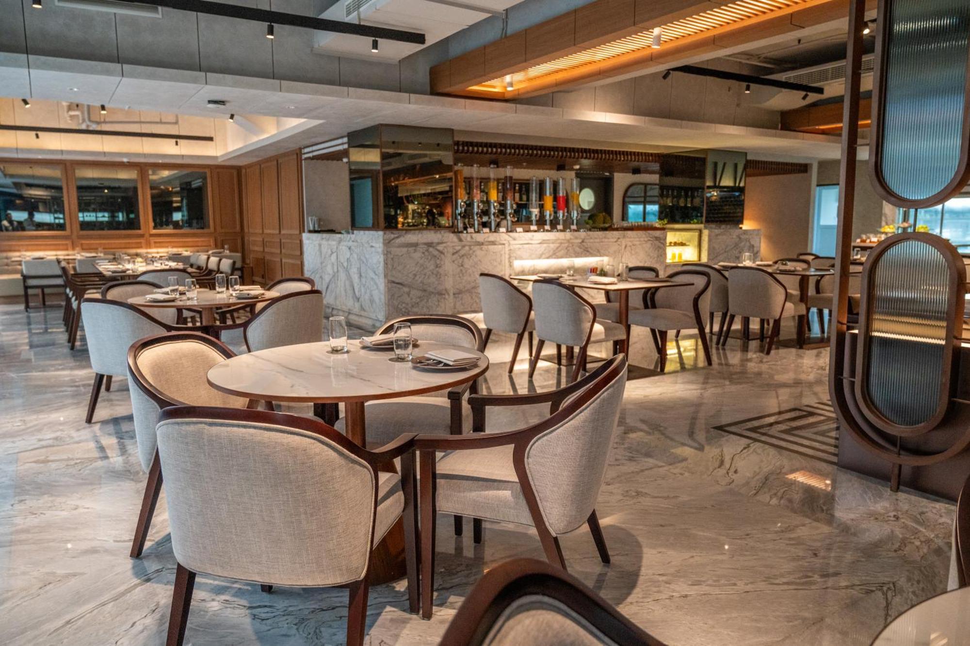 Moevenpick Hotel Jakarta City Centre Zewnętrze zdjęcie