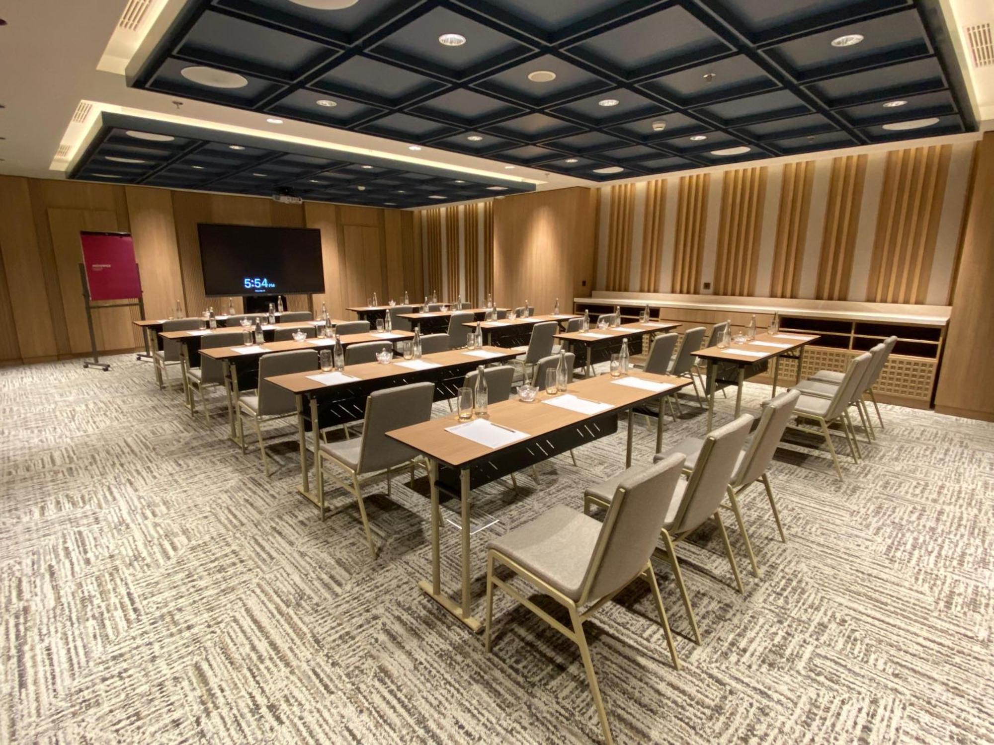 Moevenpick Hotel Jakarta City Centre Zewnętrze zdjęcie