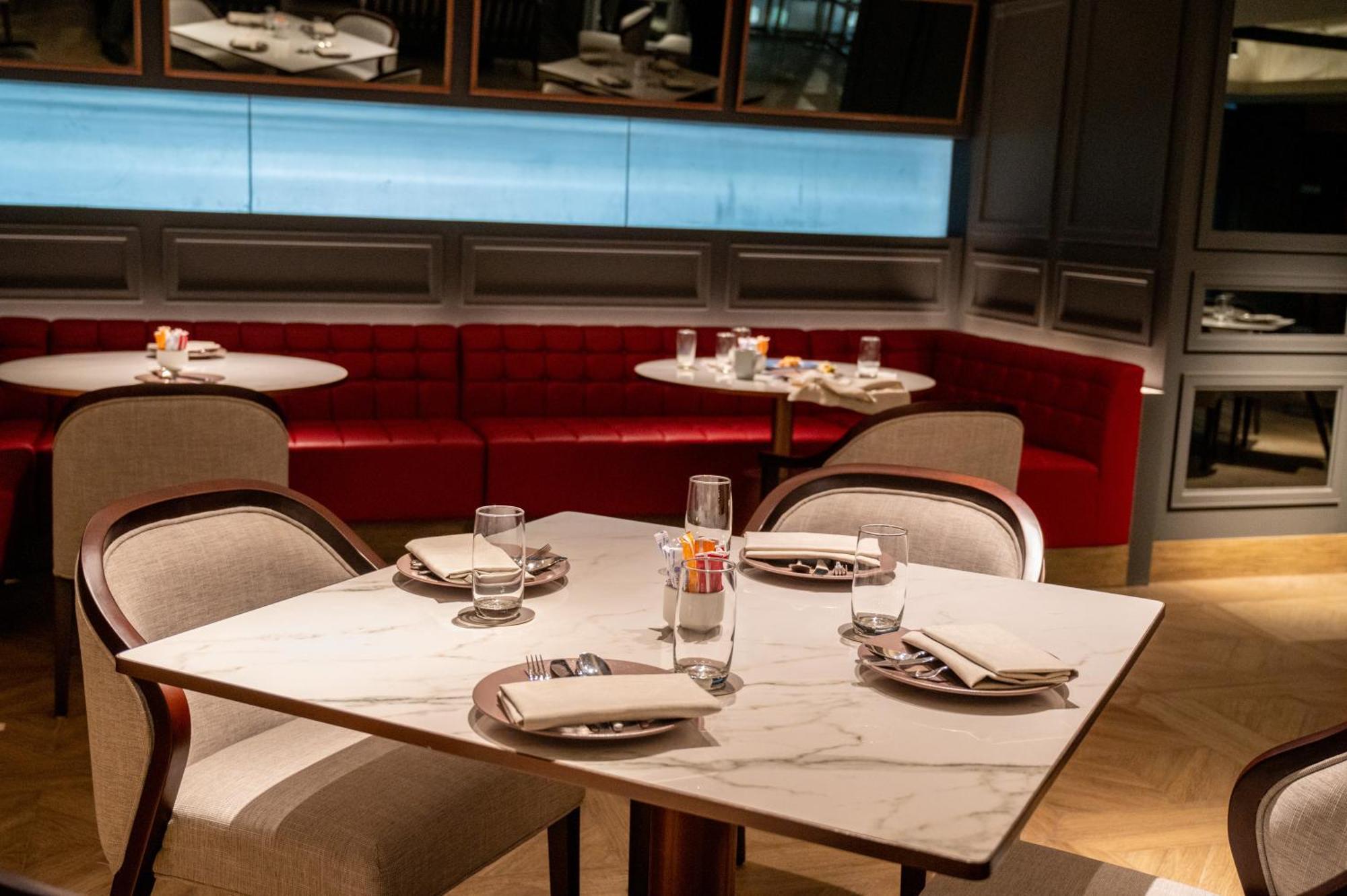 Moevenpick Hotel Jakarta City Centre Zewnętrze zdjęcie