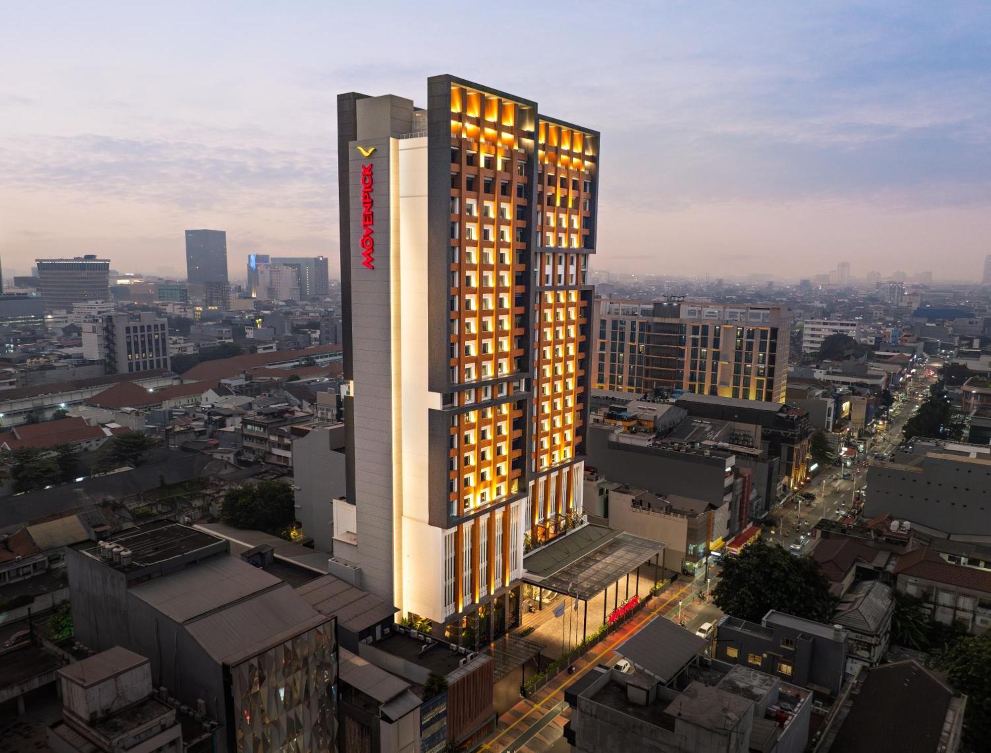Moevenpick Hotel Jakarta City Centre Zewnętrze zdjęcie