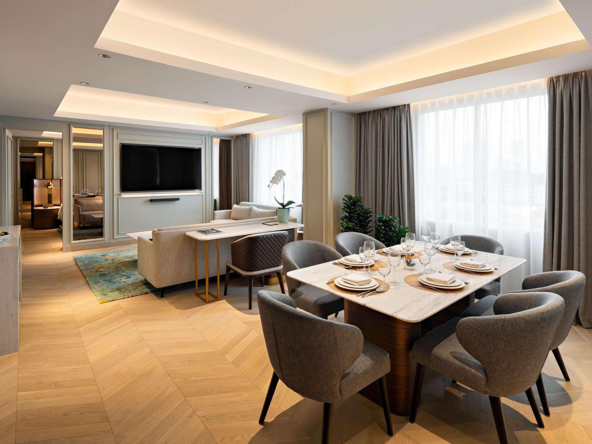 Moevenpick Hotel Jakarta City Centre Zewnętrze zdjęcie